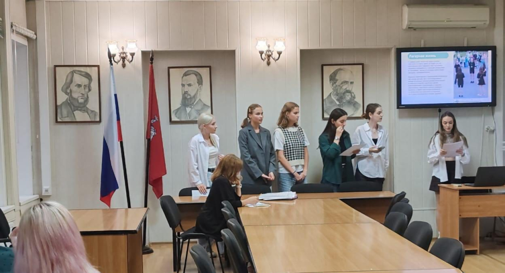 Итоговая конференция в Институте педагогики и психологии по производственной практике, педагогической вожатской практике