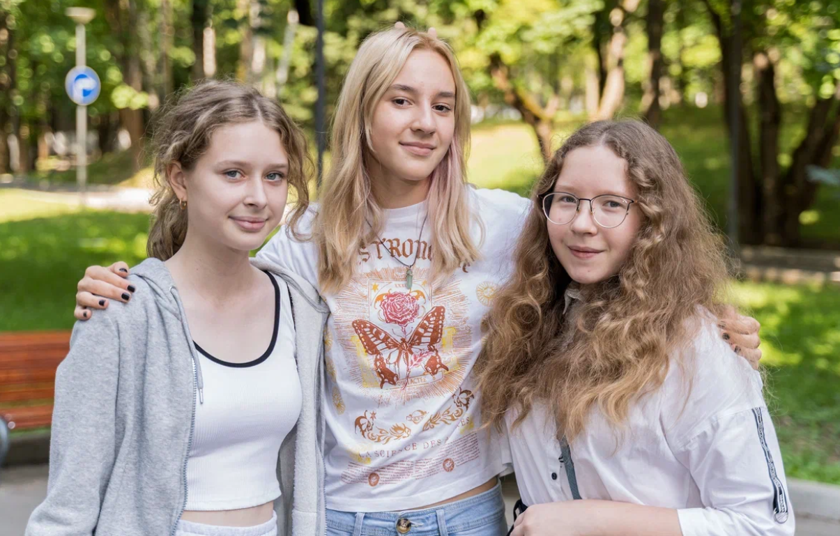 deystviya-rebenka-esli-on-poteryalsya.png действия ребенка если он потерялся.png
